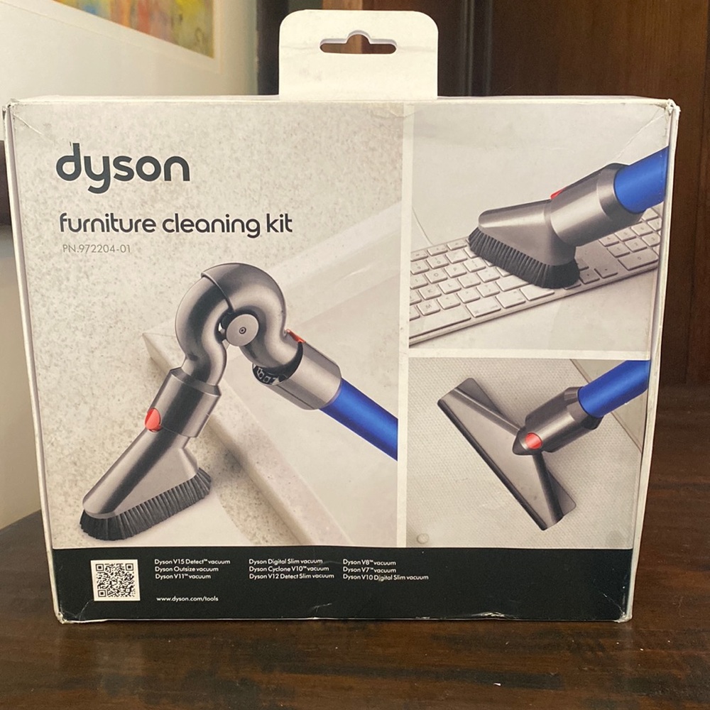 New In Box!! Dyson furniture cleaning kit! The box has not been opened.